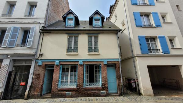 Maison à HONFLEUR, 14600 - 6 pièces 120m²