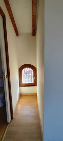 Ensemble immobilier 3 logements, cour, garage et et terrasse avec vues