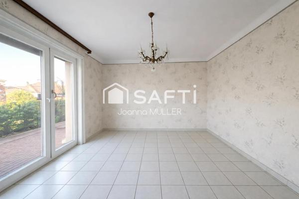 Maison Mitoyenne T5 de 91 m2 sur 2,36 ares avec un sous-sol complet et un extérieur aménagé
