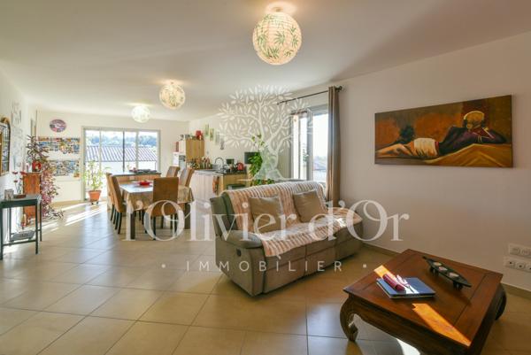 Visan (84820) Villa 2 chambres sur 488m² de terrain
