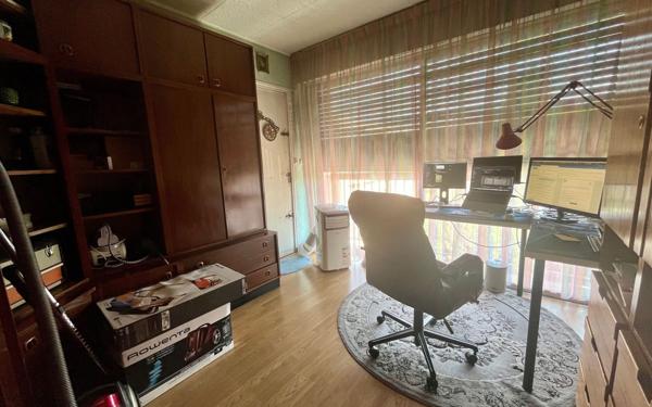 Appartement à louer    3 pièces • 71,79 m2 Les Pennes-Mirabeau