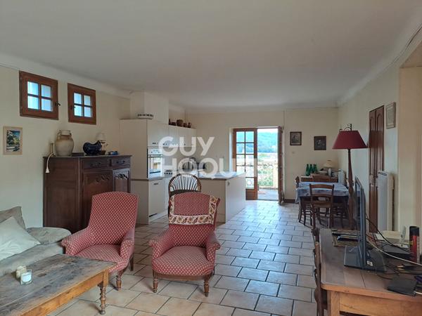 Maison à vendre à TRESQUES - 5 pièces avec piscine et garage