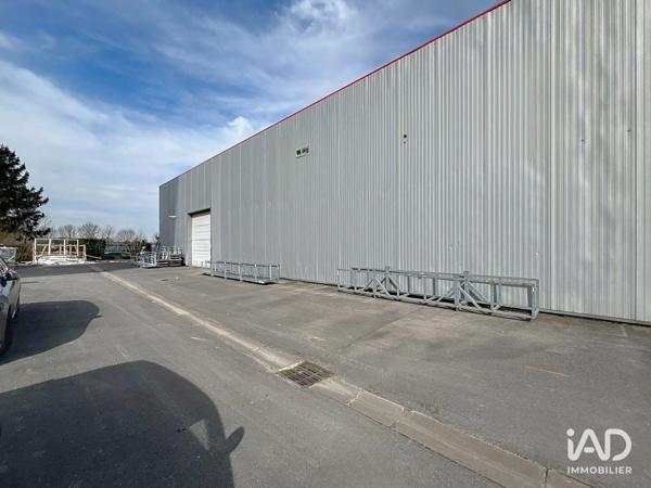 Location local d’activité 1 345 m² Chevry-Cossigny