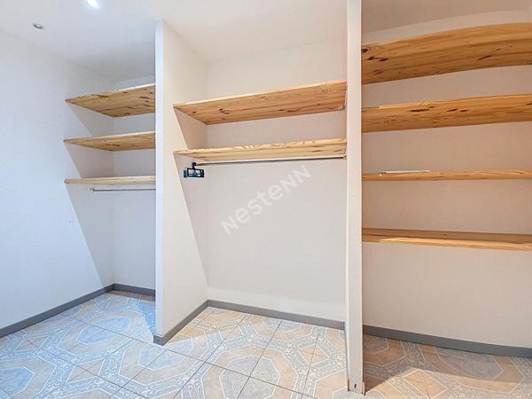 Maison de Ville à JONQUIERES avec terrasse