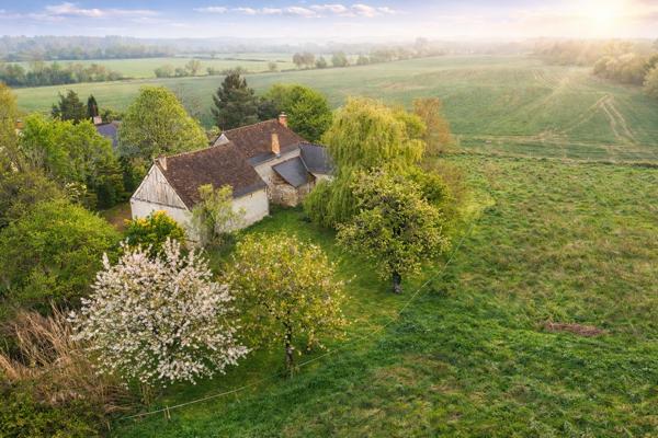 Maison
         9 pièces
        - 250 m² 485 000 € *