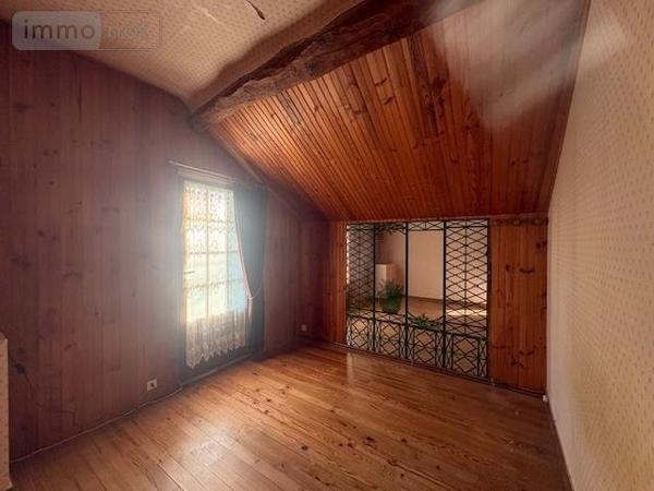 Maison à vendre à Saint-Hilaire-Saint-Florent dans le Maine-et-Loire (49400), ref : 49105-911