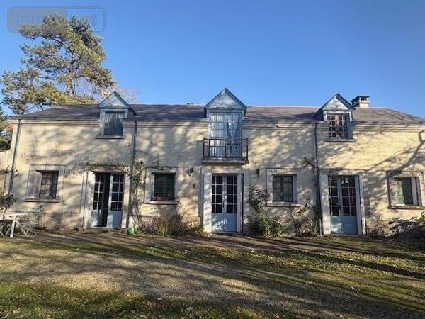 Maison à vendre à Saint-Hilaire-Saint-Florent dans le Maine-et-Loire (49400), ref : 49105-911