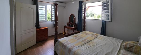 Villa moderne 95 m² avec jardin – La Trinité