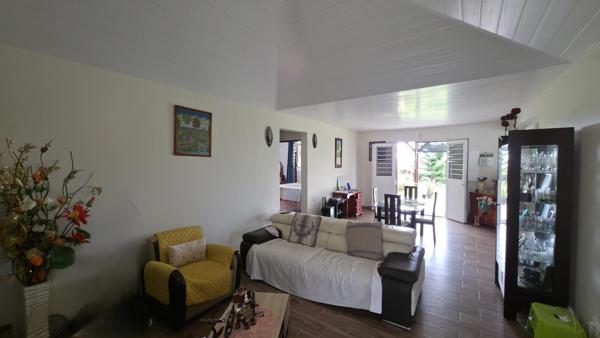 Villa moderne 95 m² avec jardin – La Trinité
