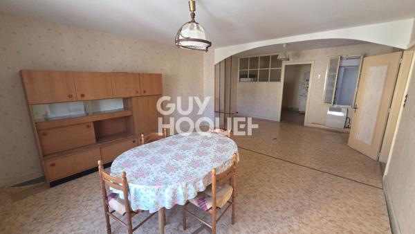 PONTARLIER CENTRE APPARTEMENT A RENOVER