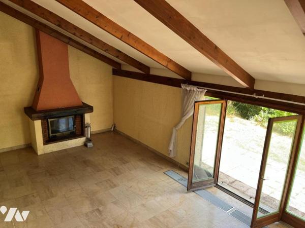 Maison d'architecte type 7 à CORCELLES MES MONTS