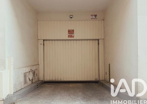 Parking à vendre 11 m² Paris 20