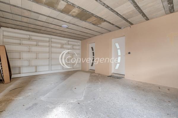 Maison
                                                                                                                                                                                                                                                                                                                        5 pièce(s)                                                                                                                                                                                                          3 chambre(s)                                                                                                                                                                                                          150  m²