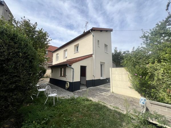 Maison - 4 pièce(s) - 97 m2