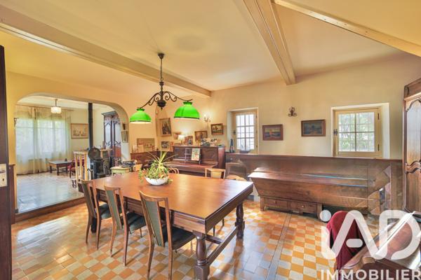 Maison à vendre 7 pièces 225 m² La Ciotat