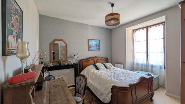 Maison de bourg, La mothe saint heray 79800