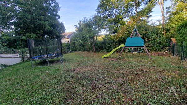 Maison Guerville 7 pièces 4 chambres sur S/sol total et + de 750m² de terrain