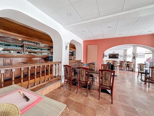 Fort potentiel.Cession cause retraite,Proche gare.