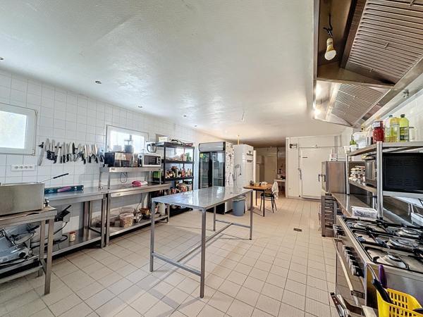 Fort potentiel.Cession cause retraite,Proche gare.