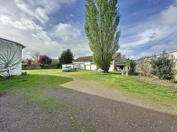 Fort potentiel.Cession cause retraite,Proche gare.