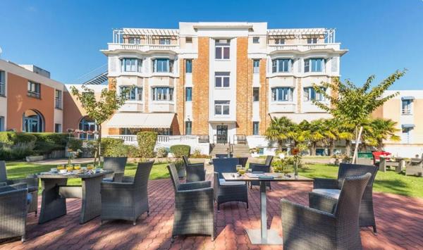 INVESTISSEMENT LOCATIF  CONFLANS-SAINTE-HONORINE Résidence Ehpad Domusvi la Tour- 6.51 % de rentabilité