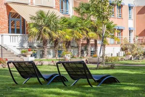 INVESTISSEMENT LOCATIF – CONFLANS-SAINTE-HONORINE– Résidence Ehpad Domusvi la Tour- 6.51 % de rentabilité