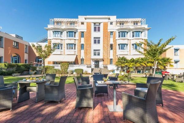 INVESTISSEMENT LOCATIF – CONFLANS-SAINTE-HONORINE– Résidence Ehpad Domusvi la Tour- 6.51 % de rentabilité