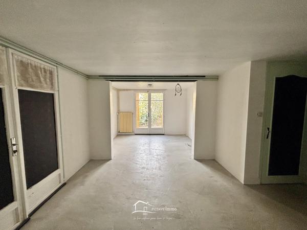 Maison à rénover comprenant 3 chambres Poitiers (86000)