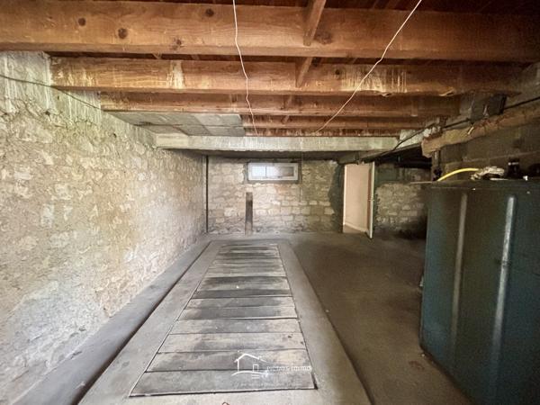 Maison à rénover comprenant 3 chambres Poitiers (86000)