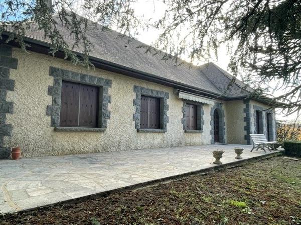 CHAUVIGNY - vaste maison 6 chambres avec garage