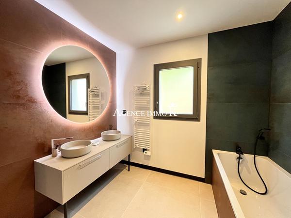 MONTAMISÉ - MAISON NEUVE DE TYPE 5 DE 145 m2 , Montamise