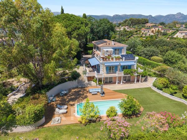 SAINT-PAUL-DE-VENCE – PROPRIÉTÉ FAMILIALE DE CHARME AVEC MAISON D'AMIS, ESPACE SPA NORDIQUE