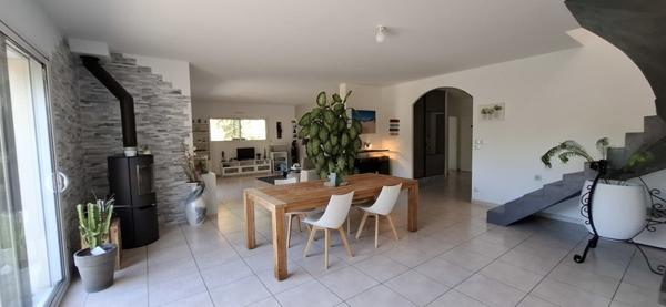 Maison à vendre |  Pessac |  6 pièces | 174 m²