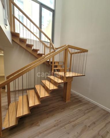 Dpt Paris (75), à vendre PARIS 15EME ARRONDISSEMENT Local commercial 200 m²