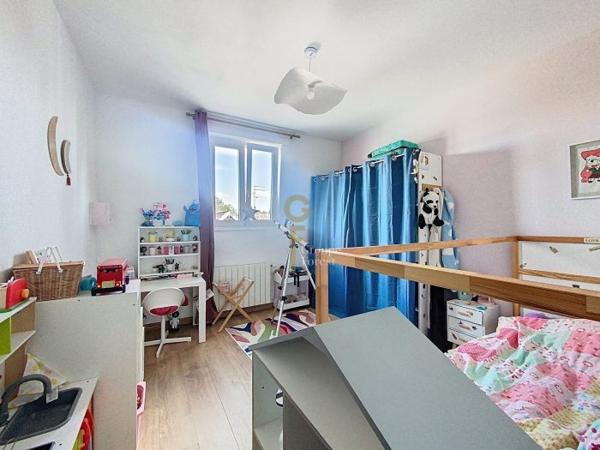 Maison mitoyenne 2 côtés Tourcoing Secteur Tourcoing-Neuville en Ferrain 114.42 m²