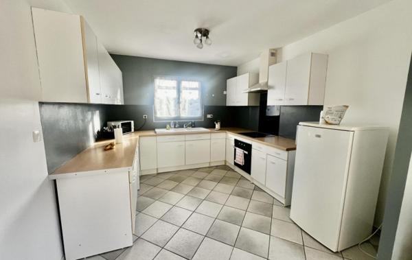 Vente Villa IMPASSE AU CALME SUR LES HAUTEURS Saint-gilles   