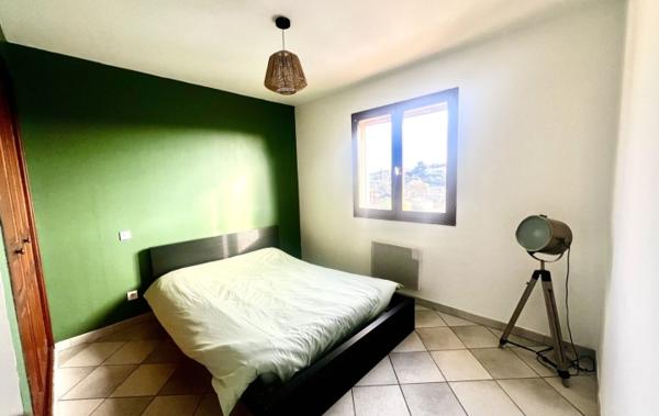 Vente Villa IMPASSE AU CALME SUR LES HAUTEURS Saint-gilles   