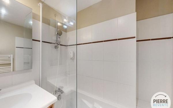 Appartement à vendre    2 pièces • 43 m2 Malaucène