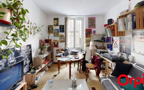 Appartement à vendre    2 pièces • 36,04 m2 Marseille 6