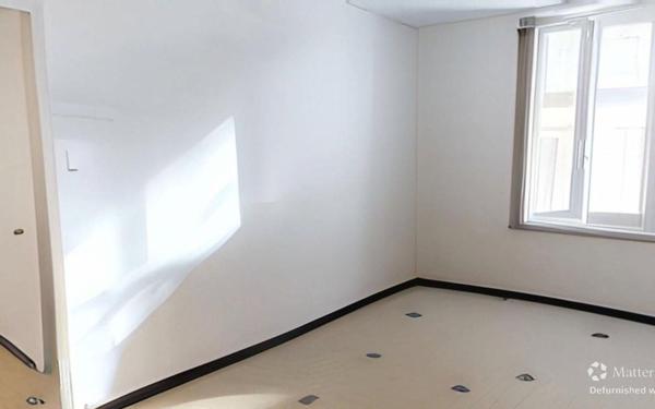 Appartement à vendre    2 pièces • 36,04 m2 Marseille 6