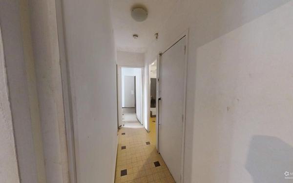 Appartement à vendre    2 pièces • 36,04 m2 Marseille 6