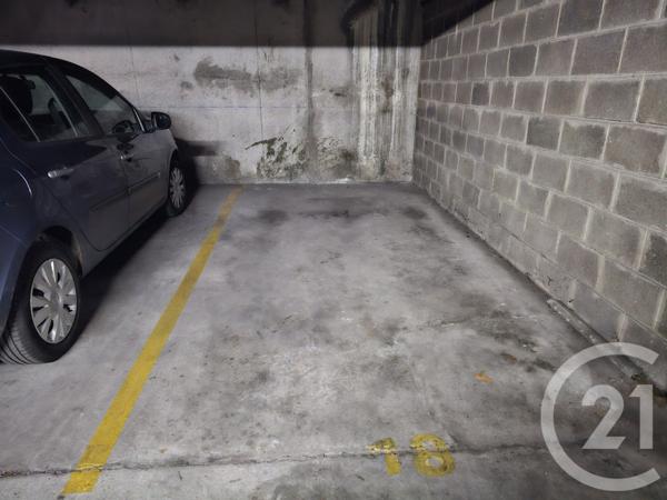 Parking à vendre  13 m2 IVRY SUR SEINE - 94