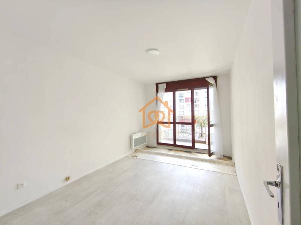 Charmant appartement 1 pièce avec balcon et parking – Strasbourg NEUDORF