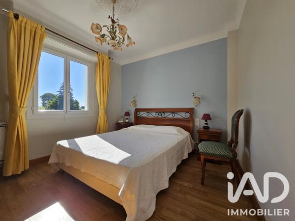 Maison à vendre 5 pièces 133,5 m² Oloron-Sainte-Marie