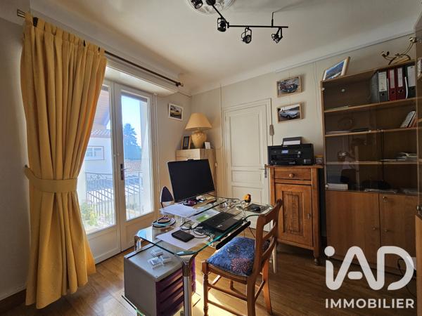 Maison à vendre 5 pièces 133,5 m² Oloron-Sainte-Marie