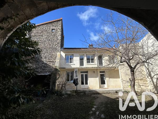 Maison à vendre 7 pièces 248 m² Aubière