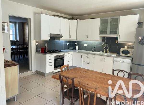 Maison à vendre 7 pièces 248 m² Aubière