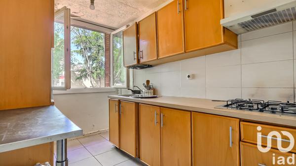 Immeuble à vendre 136 m² Nîmes-Saint-Césaire