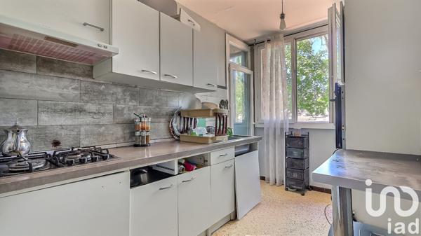 Immeuble à vendre 136 m² Nîmes-Saint-Césaire