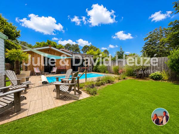 Maison
         5 pièces
        - 105 m² 586 000 € *